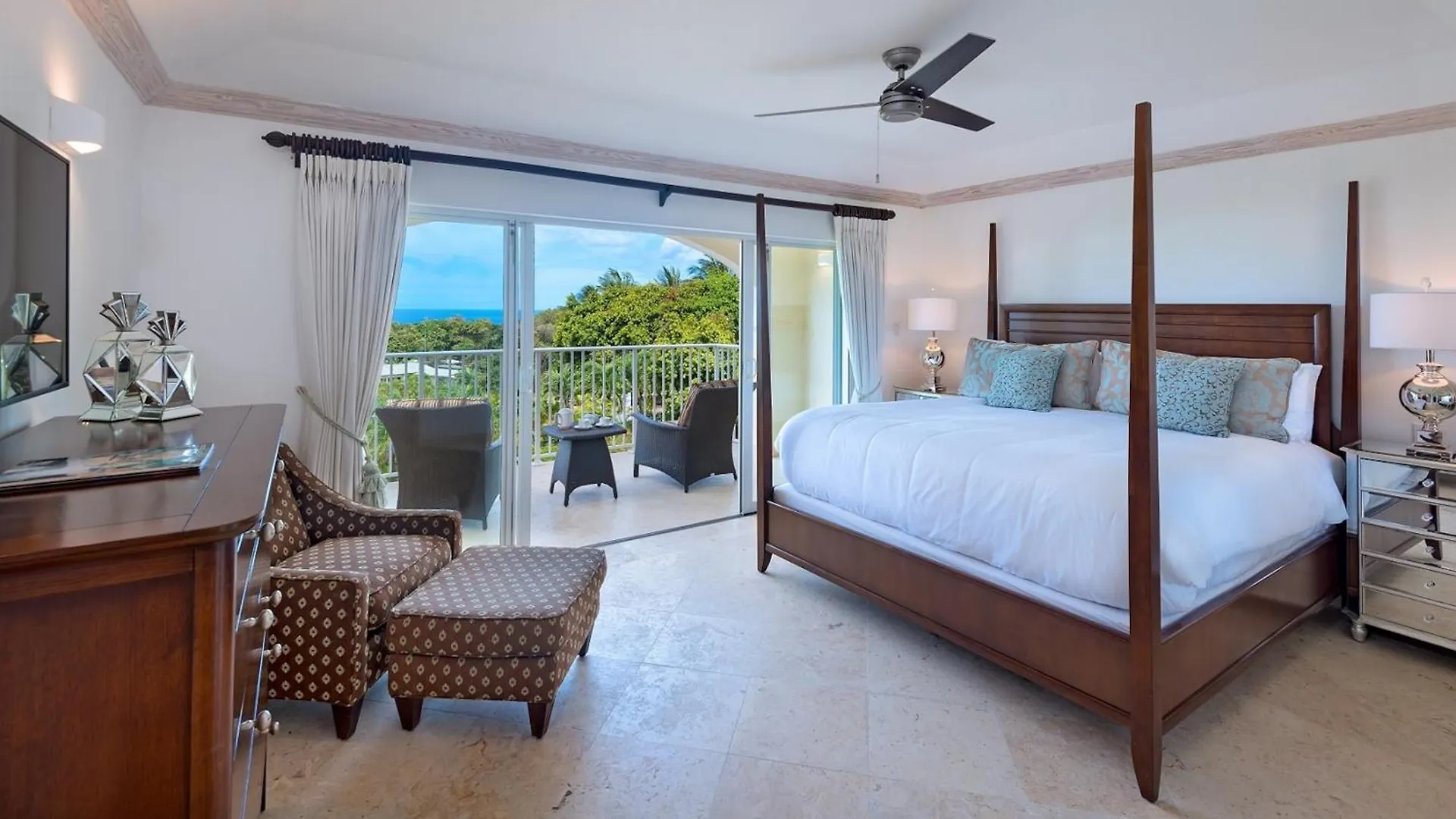 Royal Apartments 4 Bedrooms Communal Pool contacts